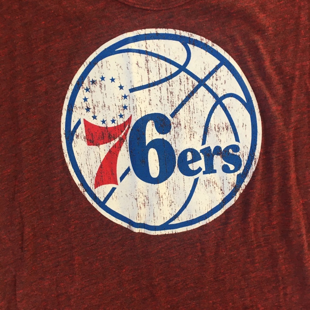 NBA Philadelphia 76ers size large NWT long sleeve - Picture 4 of 8